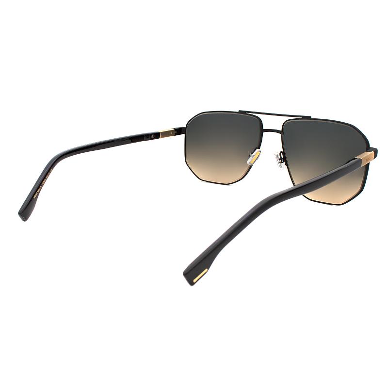 BOSS 1832/s 003